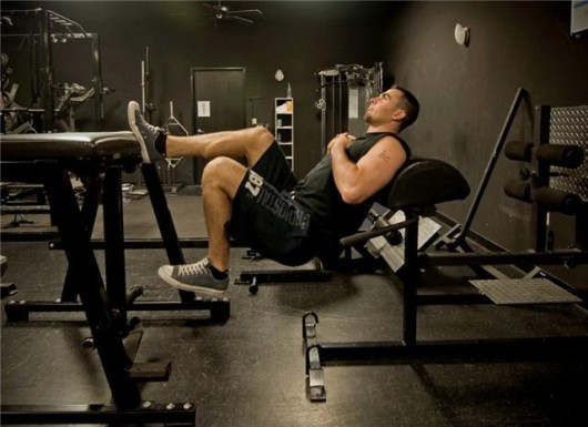 Shoulder-and-Leg-Elevated-Hip-Thrust