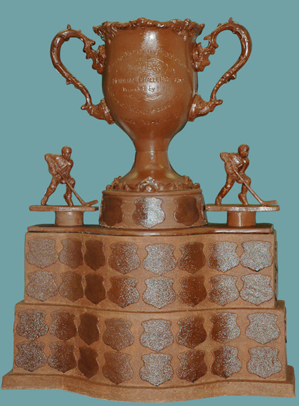 Hockey-Trophy-made-of-chocolate