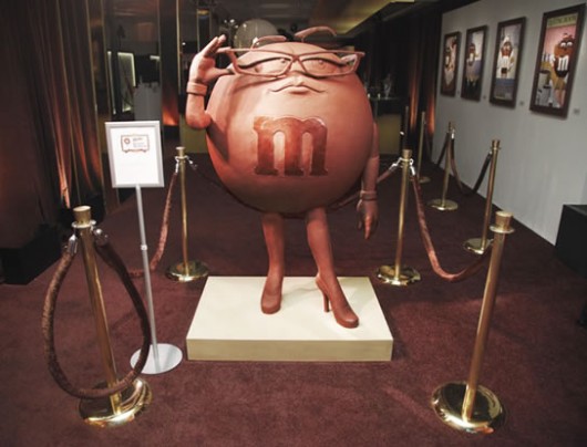 m&m-sculpture