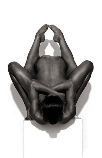 6873_male_nude_sicily_giula__maria_vienna_1_2006