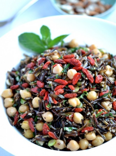 Goji Berry Wild Rice Salad