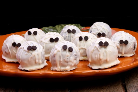 Mummy Cookie Bites