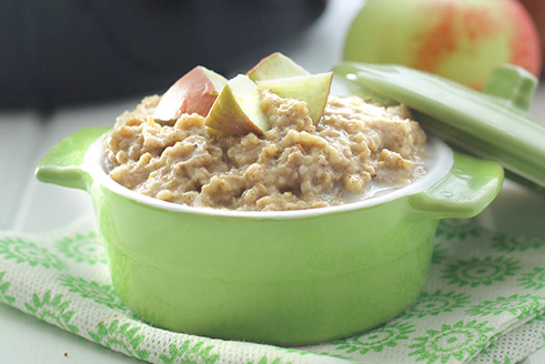 Slow Cooker Apple Pie Steel-Cut Oatmeal