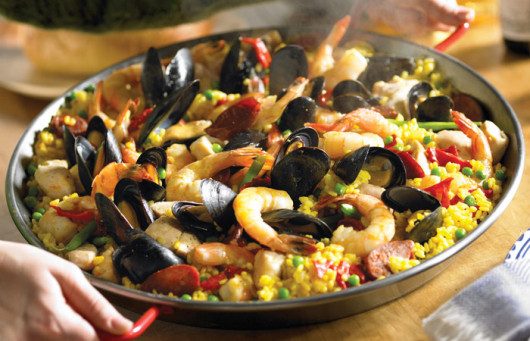 Homemade Paella Valenciana. The Original Video Recipe