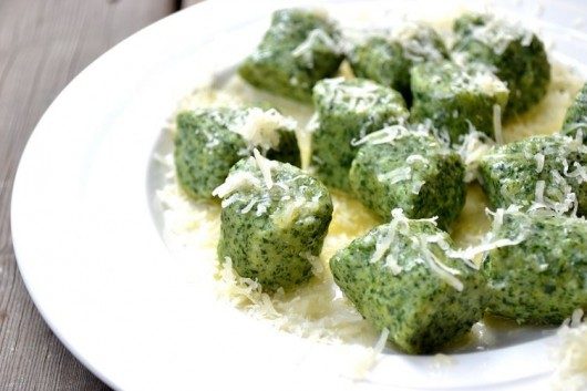 Spinach and Ricotta Gnocchi. Quick and Easy Video Recipe