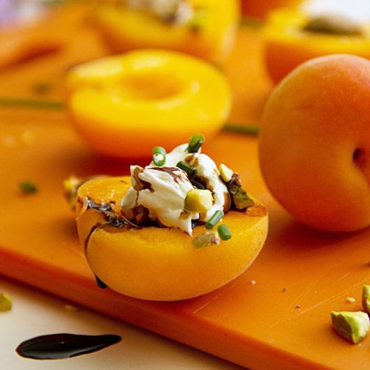 Stuffed Apricots with Cheese