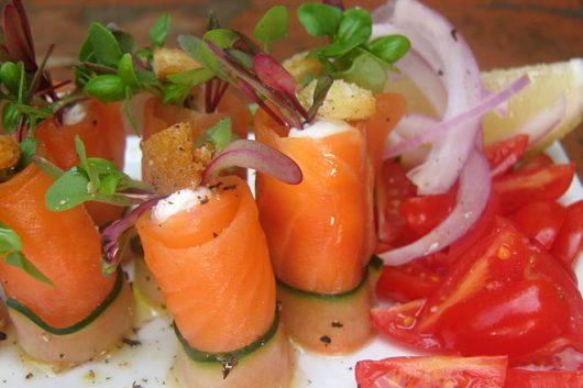 Smoked Salmon Roll